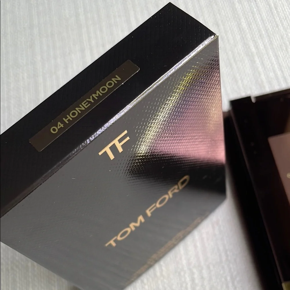 TOM FORD Eye Color Quad Eyeshadow Palette - HONEYMOON